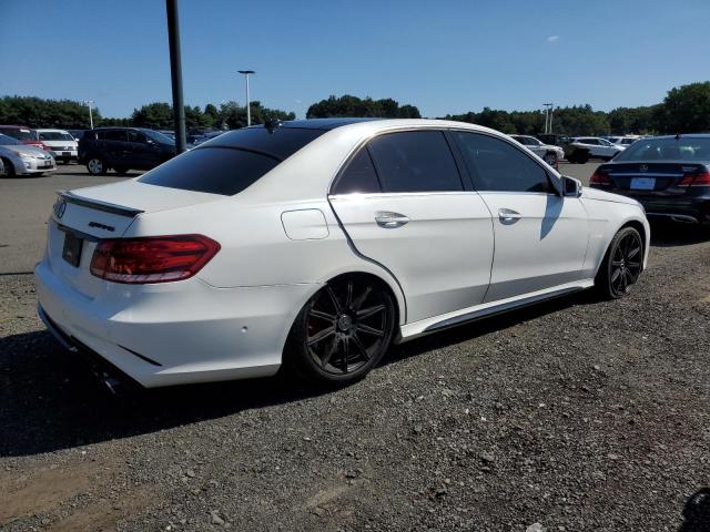 Photo 2 VIN: WDDHF7GBXGB288289 - MERCEDES-BENZ E 63 AMG-S 