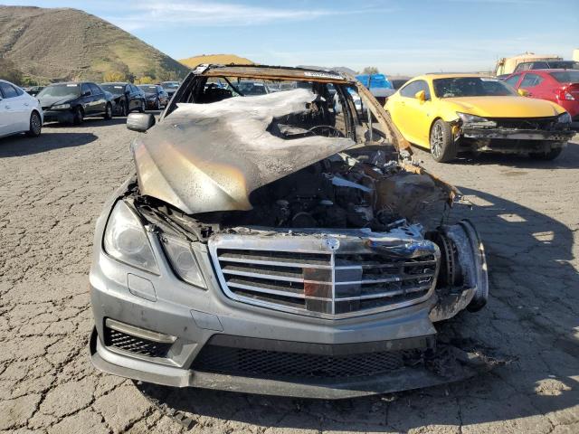 Photo 4 VIN: WDDHF7HB0AA155326 - MERCEDES-BENZ E-CLASS 