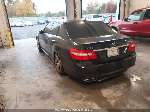 Photo 2 VIN: WDDHF7HB3BA362259 - MERCEDES-BENZ E 63 AMG 