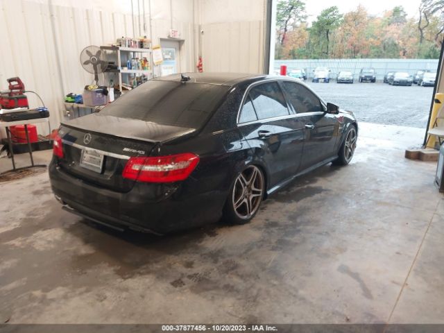 Photo 3 VIN: WDDHF7HB3BA362259 - MERCEDES-BENZ E 63 AMG 