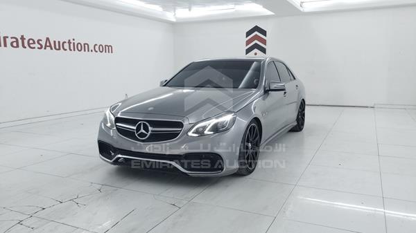 Photo 4 VIN: WDDHF7HB5AA154396 - MERCEDES-BENZ E 63 