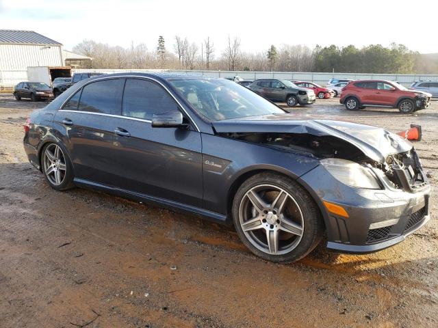 Photo 3 VIN: WDDHF7HB6AA131127 - MERCEDES-BENZ E-CLASS 