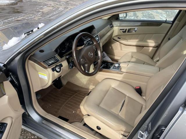 Photo 4 VIN: WDDHF8HB0AA092637 - MERCEDES-BENZ E 350 4MAT 