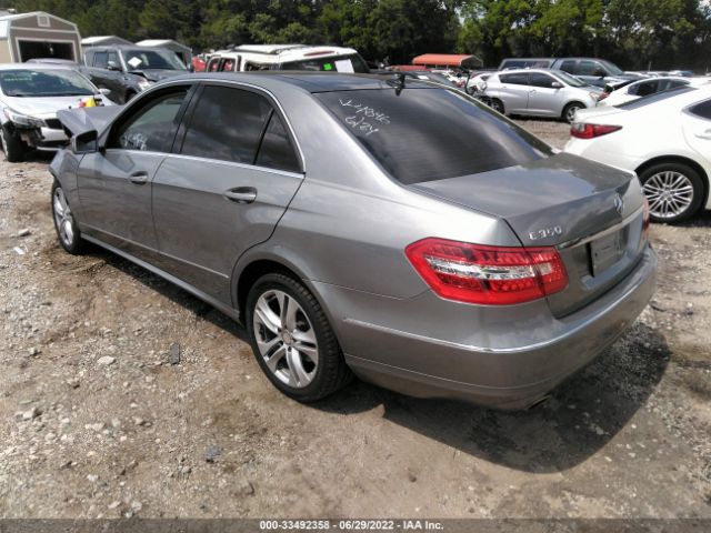 Photo 2 VIN: WDDHF8HB0AA114846 - MERCEDES-BENZ E-CLASS 