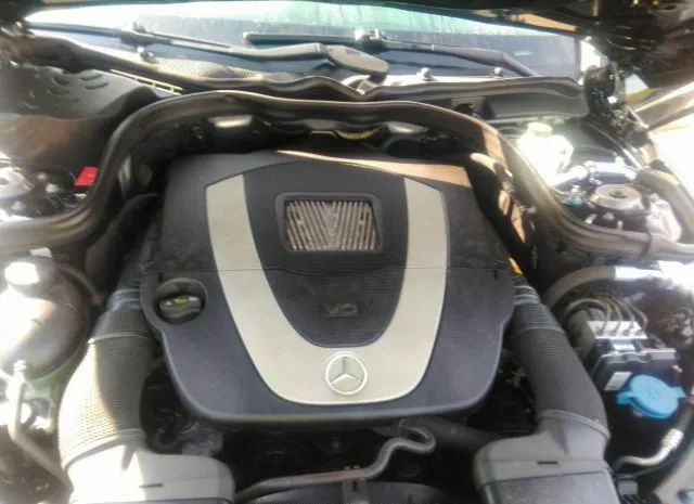 Photo 9 VIN: WDDHF8HB0BA503200 - MERCEDES-BENZ E-CLASS 