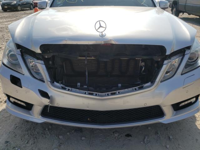 Photo 8 VIN: WDDHF8HB1AA168401 - MERCEDES-BENZ E 350 4MAT 