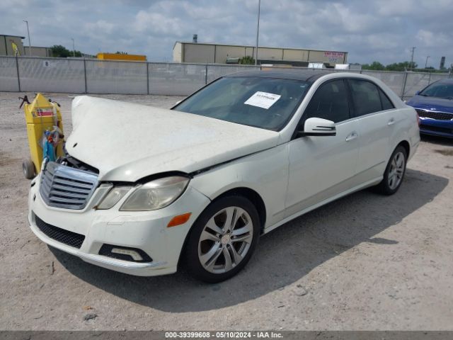 Photo 1 VIN: WDDHF8HB1AA206922 - MERCEDES-BENZ E 