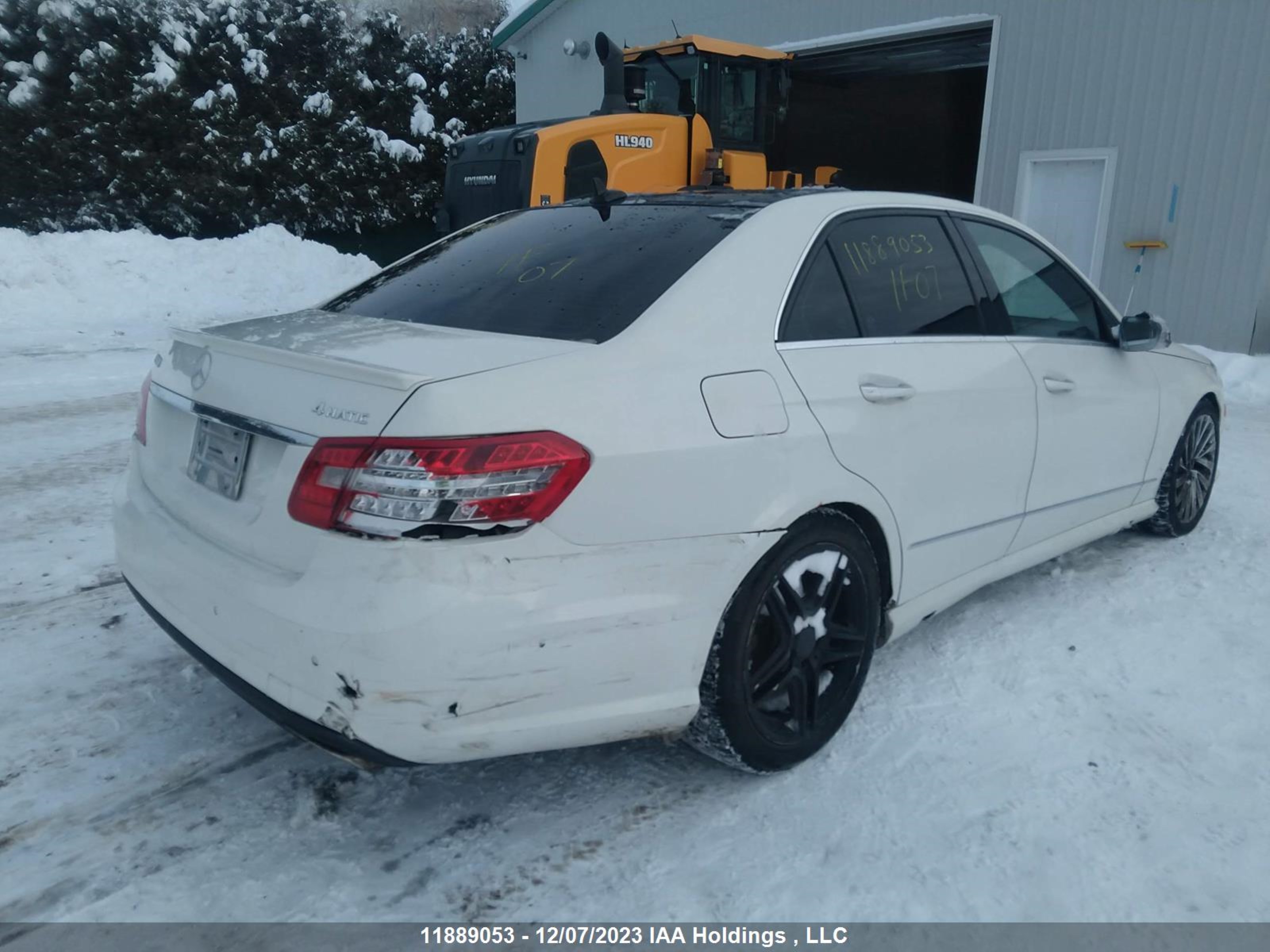 Photo 3 VIN: WDDHF8HB1BA318105 - MERCEDES-BENZ E-KLASSE 