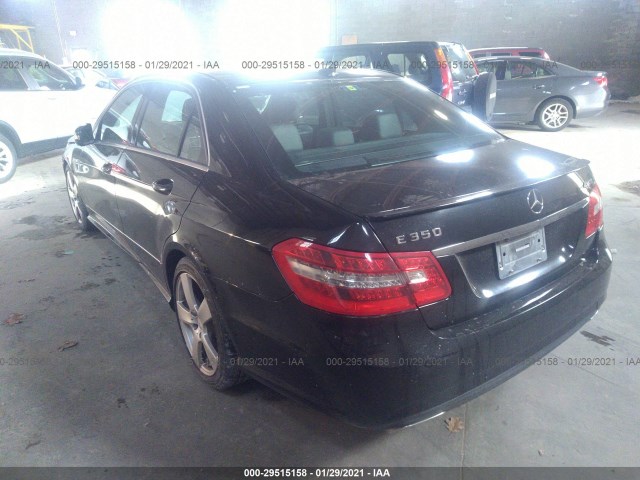 Photo 2 VIN: WDDHF8HB1BA459787 - MERCEDES-BENZ E-CLASS 