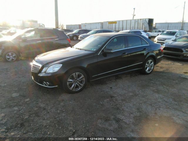 Photo 1 VIN: WDDHF8HB1BA479702 - MERCEDES-BENZ E 