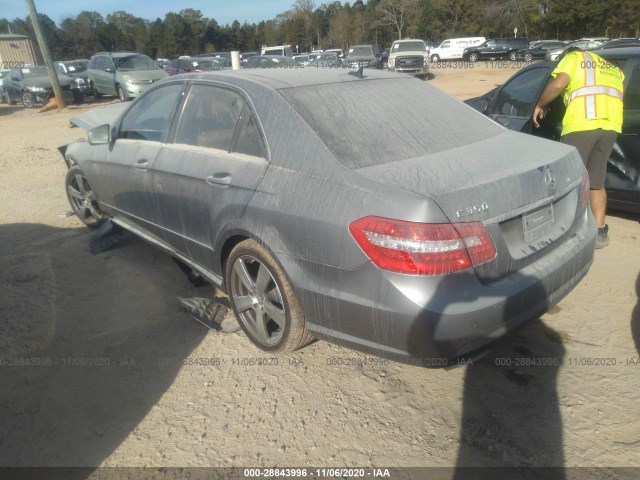 Photo 2 VIN: WDDHF8HB2AA116985 - MERCEDES-BENZ E-CLASS 