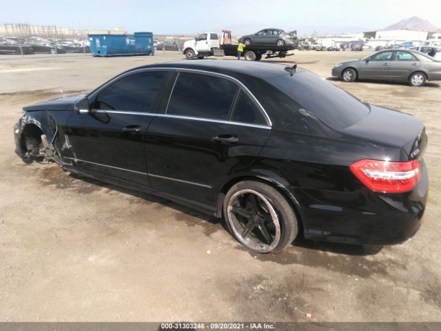 Photo 2 VIN: WDDHF8HB2AA143314 - MERCEDES-BENZ E-CLASS 