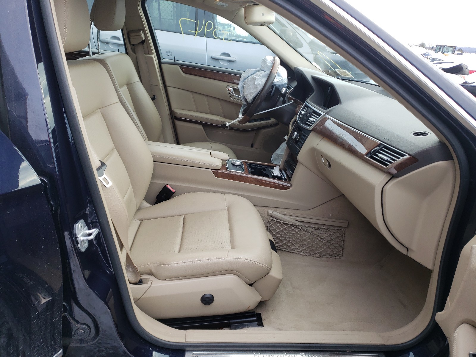 Photo 4 VIN: WDDHF8HB2BA356099 - MERCEDES-BENZ E 350 4MAT 