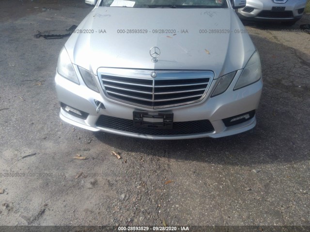 Photo 5 VIN: WDDHF8HB2BA418102 - MERCEDES-BENZ E-CLASS 