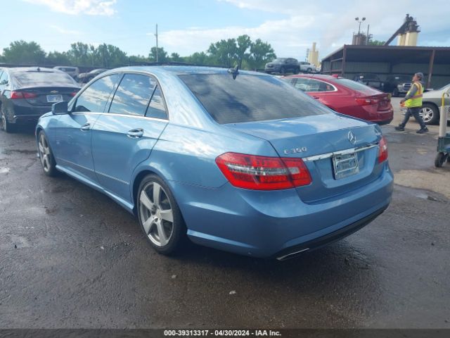 Photo 2 VIN: WDDHF8HB2BA443341 - MERCEDES-BENZ E 