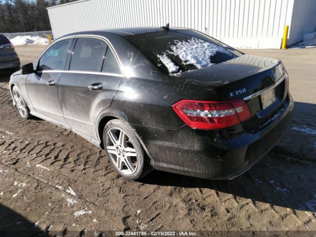 Photo 2 VIN: WDDHF8HB3BA300155 - MERCEDES-BENZ E-CLASS 