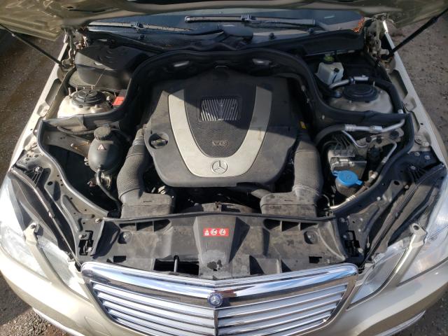 Photo 6 VIN: WDDHF8HB4AA059933 - MERCEDES-BENZ E 350 4MAT 