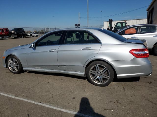 Photo 1 VIN: WDDHF8HB4AA064355 - MERCEDES-BENZ E-CLASS 