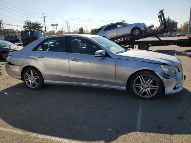 Photo 3 VIN: WDDHF8HB4AA064355 - MERCEDES-BENZ E-CLASS 