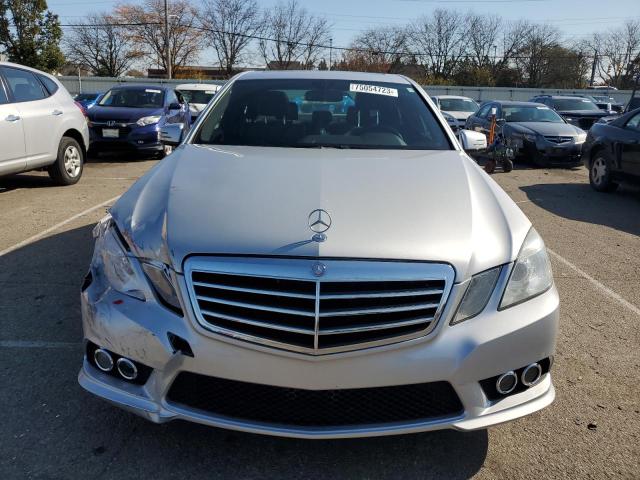 Photo 4 VIN: WDDHF8HB4AA064355 - MERCEDES-BENZ E-CLASS 