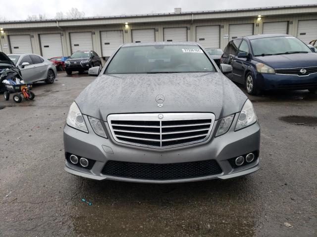 Photo 4 VIN: WDDHF8HB4AA075565 - MERCEDES-BENZ E-CLASS 