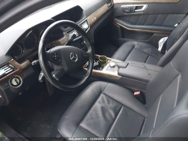 Photo 4 VIN: WDDHF8HB4BA431661 - HYUNDAI KONA 