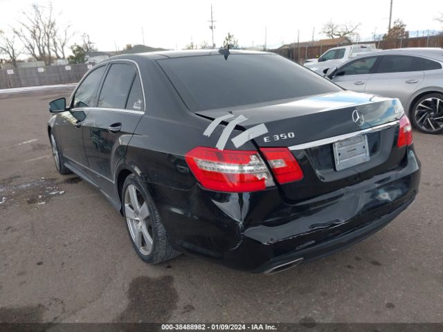 Photo 2 VIN: WDDHF8HB5AA120948 - MERCEDES-BENZ E 350 