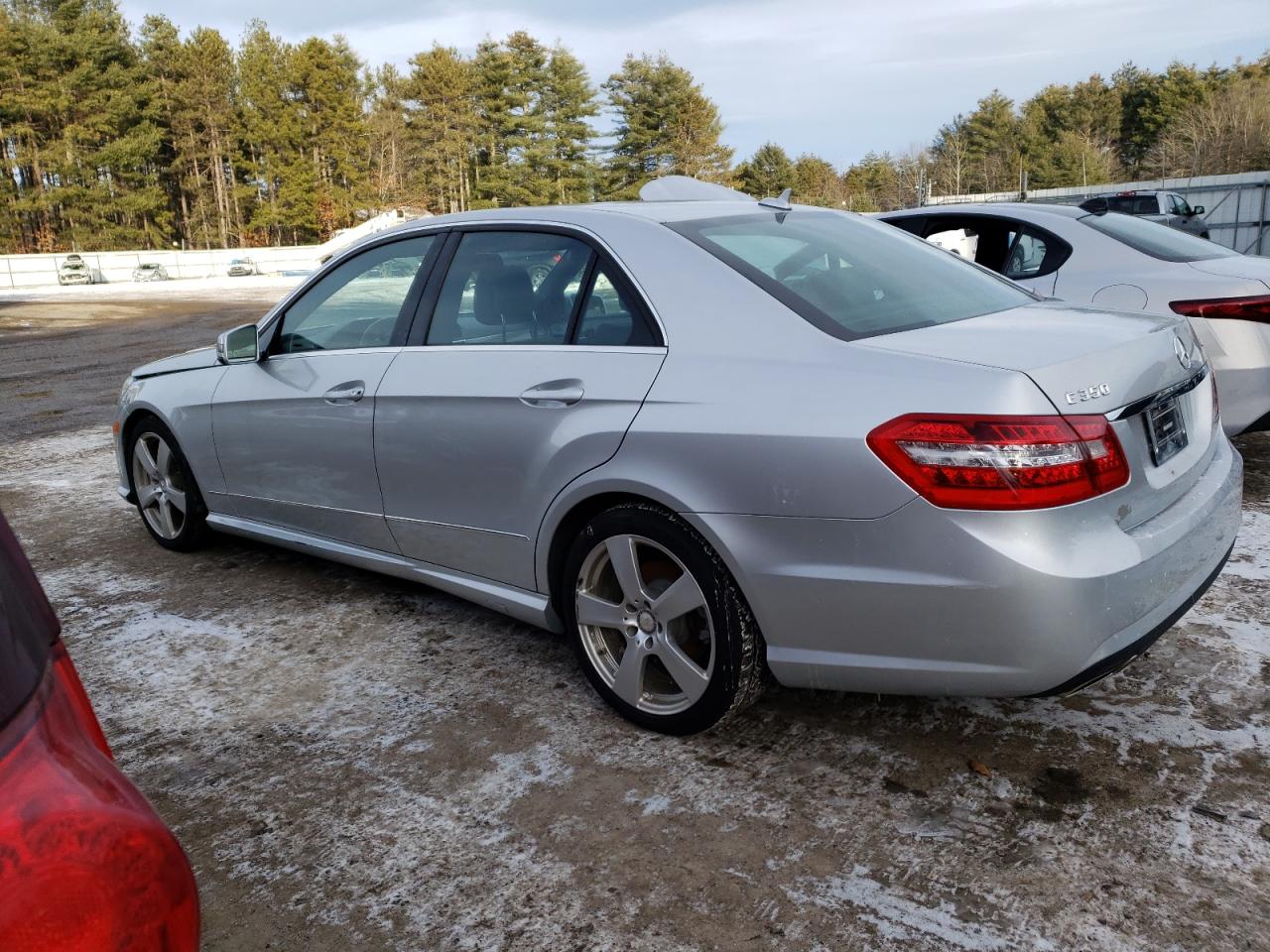 Photo 1 VIN: WDDHF8HB5AA182446 - MERCEDES-BENZ E-KLASSE 