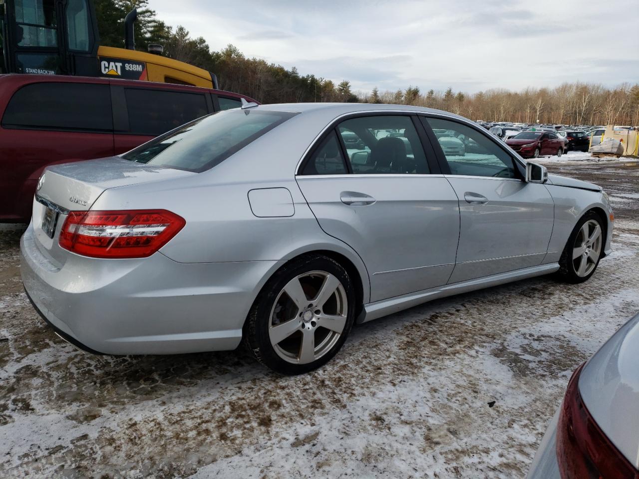 Photo 2 VIN: WDDHF8HB5AA182446 - MERCEDES-BENZ E-KLASSE 