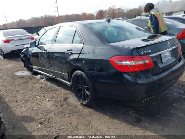 Photo 2 VIN: WDDHF8HB5BA465589 - MERCEDES-BENZ E 350 