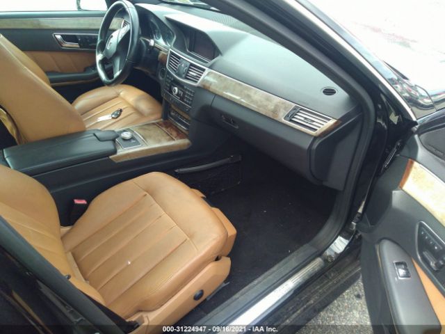 Photo 4 VIN: WDDHF8HB6BA268480 - MERCEDES-BENZ E-CLASS 