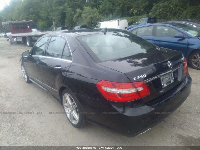 Photo 2 VIN: WDDHF8HB6BA400542 - MERCEDES-BENZ E-CLASS 