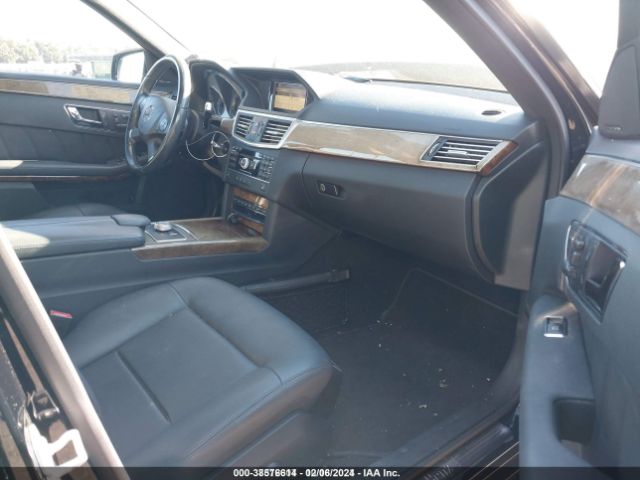 Photo 4 VIN: WDDHF8HB6BA431306 - MERCEDES-BENZ E 350 