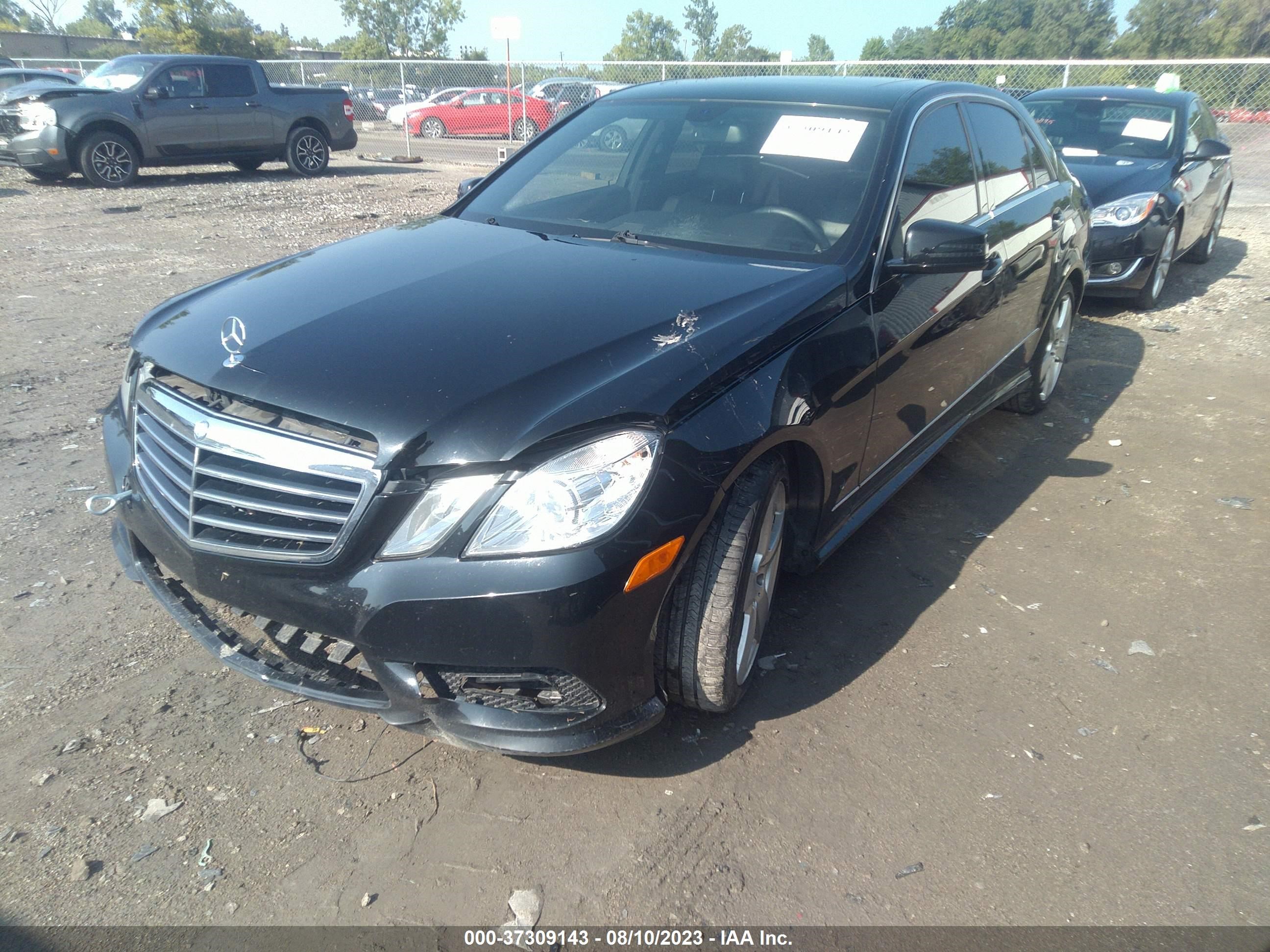 Photo 1 VIN: WDDHF8HB6BA472289 - MERCEDES-BENZ E-KLASSE 