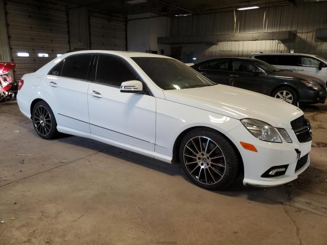 Photo 3 VIN: WDDHF8HB6BA475421 - MERCEDES-BENZ E-CLASS 