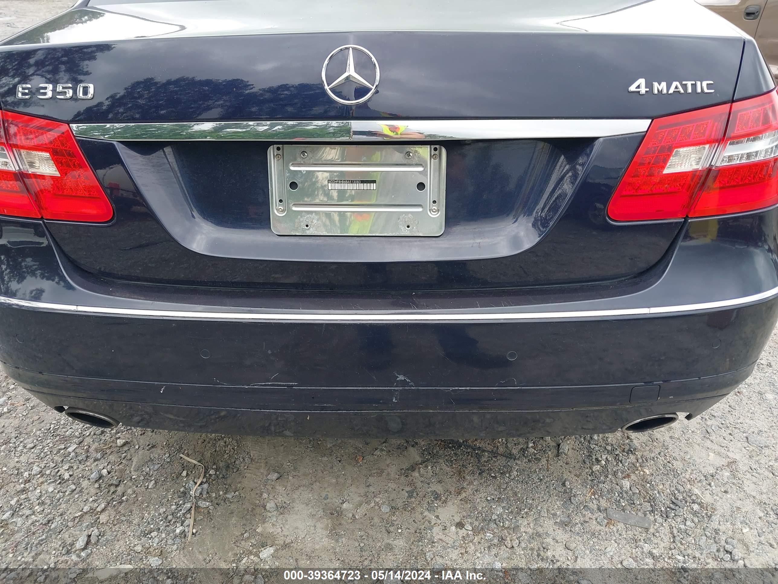 Photo 11 VIN: WDDHF8HB6BA513083 - MERCEDES-BENZ NULL 