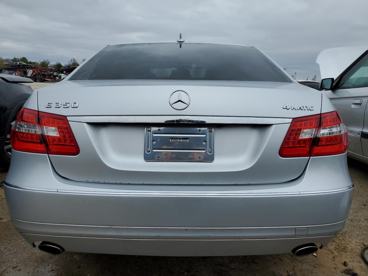 Photo 5 VIN: WDDHF8HB7AA226835 - MERCEDES-BENZ E-KLASSE 