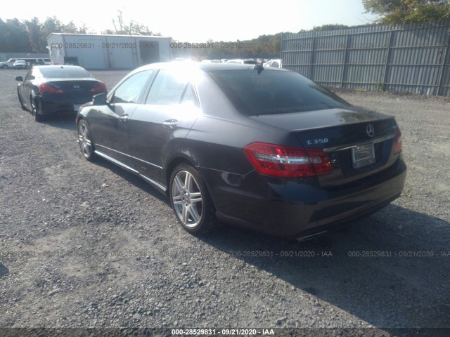 Photo 2 VIN: WDDHF8HB7BA310994 - MERCEDES-BENZ E-CLASS 