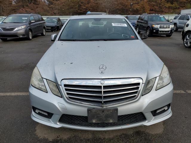 Photo 4 VIN: WDDHF8HB7BA431718 - MERCEDES-BENZ E-CLASS 