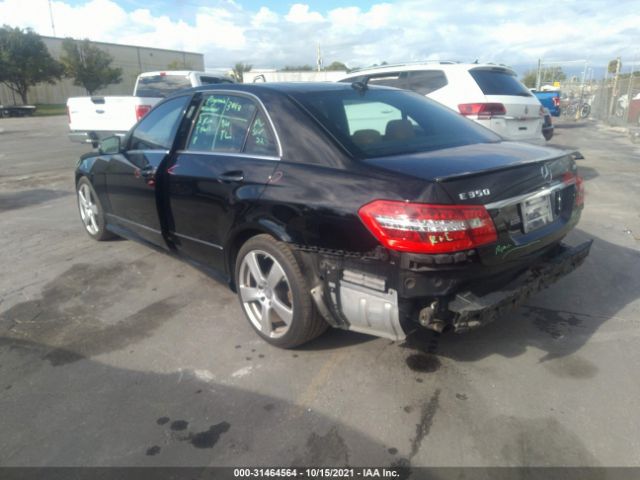 Photo 2 VIN: WDDHF8HB7BA433565 - MERCEDES-BENZ E-CLASS 