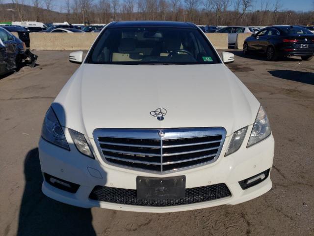 Photo 4 VIN: WDDHF8HB7BA498352 - MERCEDES-BENZ E-CLASS 