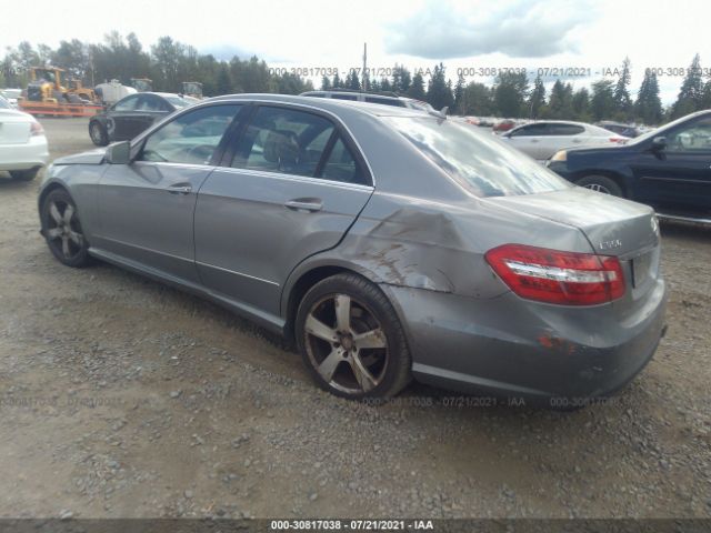 Photo 2 VIN: WDDHF8HB8AA141048 - MERCEDES-BENZ E-CLASS 