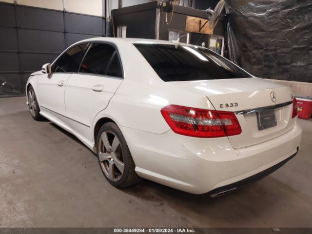 Photo 2 VIN: WDDHF8HB8AA148243 - MERCEDES-BENZ E 350 