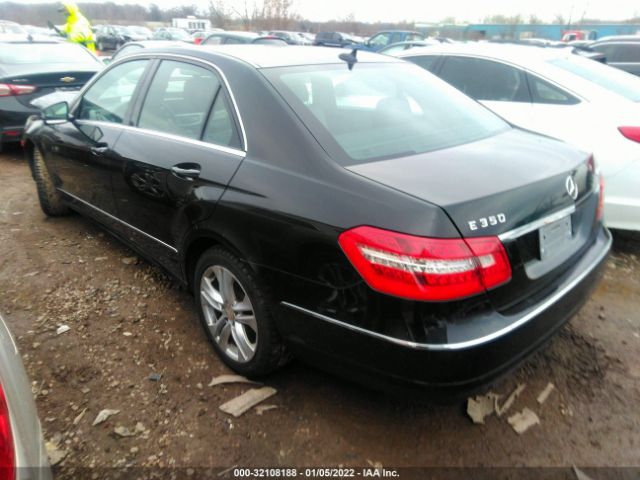 Photo 2 VIN: WDDHF8HB8AA171568 - MERCEDES-BENZ E-CLASS 