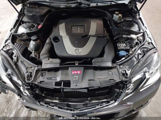 Photo 9 VIN: WDDHF8HB8AA177922 - MERCEDES-BENZ E 350 