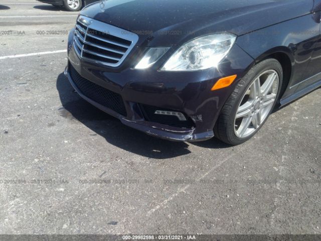 Photo 5 VIN: WDDHF8HB8BA306100 - MERCEDES-BENZ E-CLASS 