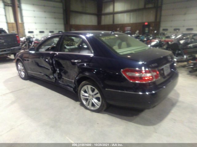 Photo 2 VIN: WDDHF8HB9AA099330 - MERCEDES-BENZ E-CLASS 