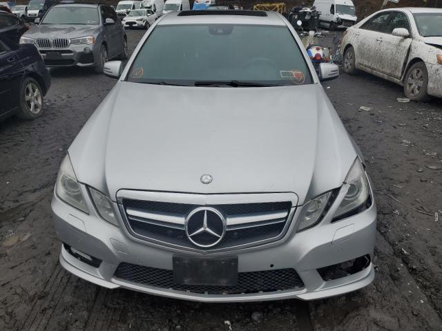 Photo 4 VIN: WDDHF8HB9AA241840 - MERCEDES-BENZ E-CLASS 