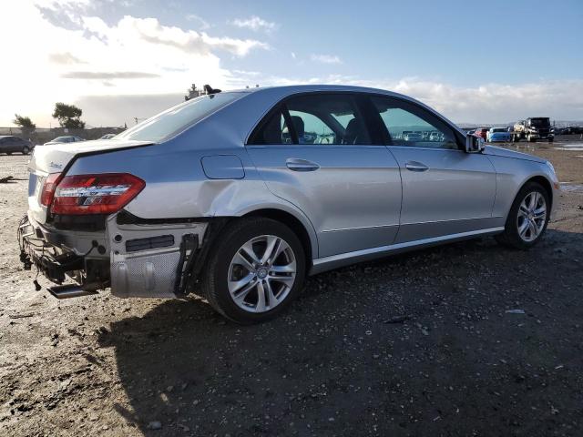 Photo 2 VIN: WDDHF8HB9BA307577 - MERCEDES-BENZ E-CLASS 