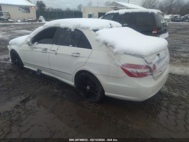 Photo 2 VIN: WDDHF8HB9BA330602 - MERCEDES-BENZ E 350 